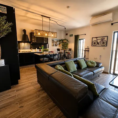 Apartment Industrial Cozy In Bugibba, Prime Location